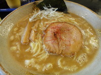 「豚そば・中太麺」@まるぶし とんやの写真