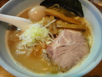 「味玉らーめん」@藤原らーめん店・カレー店の写真