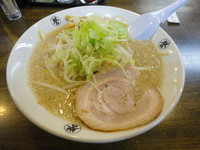 「しょうゆらーめん(650円)」@こってりらーめん 誉の写真