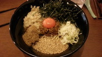 「まぜそば(卵追いごはんセット)￥820」@めんや 一音の写真