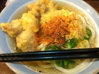 「とり天うどん【390円】」@おにやんまの写真