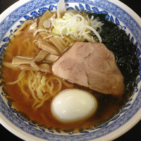 「特中華そば　650円」@米沢ラーメン 鈴木屋の写真