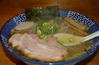 「白中華そば（大盛り）（220g）　650円」@上州地鶏ラーメン 翔鶴の写真