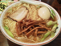 「【数量限定】幻の王様中華そば（大盛り）＋味玉：クーポン券」@New old style ゆいが 三郷店の写真