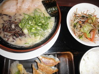 「夜の定食　「1,150円」」@博多らーめん 清水屋 姫宮店の写真