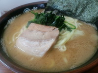 「ラーメン　500円※オープン記念価格（通常価格650円）」@家系ラーメン ○貴家の写真