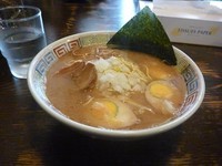 「とんこつ味玉正油」@長浜らーめん 相模原店の写真
