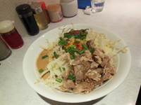 「まぜそば四川」@麺処 MAZERU 代々木店の写真