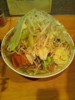 「小ラーメン豚入り（ニンニク少し　ヤサイ）」@豚星。の写真