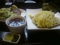 「牛骨スープの天ざる中華　麺大盛り」@牛骨らぁ麺 マタドール 本店の写真