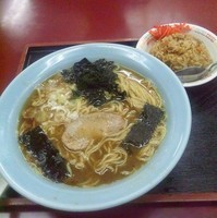「半チャーハンセット(トンコク味)」@ラーメンショップ きちでんの写真
