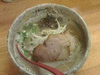 「ら～めん６８０円」@豚骨らーめん れんの写真