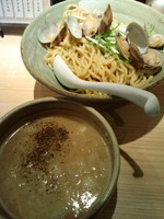 「あさりのつけ麺　熱盛800円　大盛無料」@麺屋 百式 権之助坂店の写真