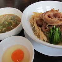 「限定１５食肉玉つけそば（８００円）」@吉田商店の写真