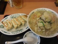 「野菜タップリタンメン【490円】」@熱烈中華食堂 日高屋 阪急大井町ガーデン店の写真