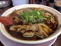 「中華そば（並）　６５０円」@新福菜館 物集女店の写真