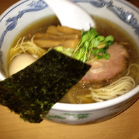 「塩らーめん¥730＋味玉¥100＋ライス¥100」@らーめん いまるやの写真