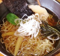「酒々井（酒粕麺）らーめん750円」@らーめんかなめの写真