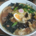 大盛五目ワンタン麺 醤油1110円