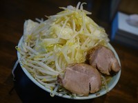 「らーめん(野菜多め)￥680」@郎郎郎の写真