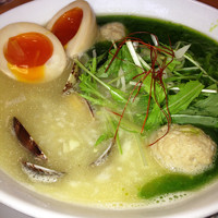 「浅利のパイタン麺¥850＋煮玉子（WEB限定クーポン）」@麺処 ぼたん 栃木店の写真