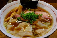 「しもふり中華そば ＋ワンタン」@麺屋KABOちゃんの写真