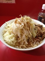 「小ラーメン（ヤサイちょい増し、アブラ、タマネギW、ほぐし豚）」@麺屋 桐龍の写真