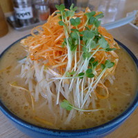 「みそネギラーメン　550円」@西華の写真