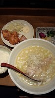 「白湯麺唐揚げセット　680円」@らぁめん シフクの写真