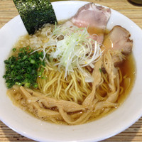 「醤油煮干しそば」@NOODLE STOCK 鶴おかの写真