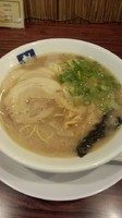 「豚骨ラーメン」@魁龍 魚町店の写真