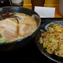東龍軒ラーメン＋半チャーハンセット