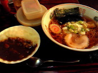 「支那そばセット ¥600(支那そば+ミニカレー)」@支那そば屋 ぴーちゃんの写真