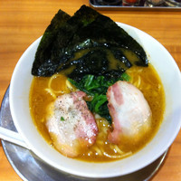 「ラーメン街道一番星　横須賀カレー味　（720円）」@らあめん花月嵐 中山駅前店の写真