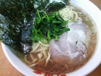 「ラーメン＋ライス」@横浜ラーメン 町田家 新百合ヶ丘店の写真