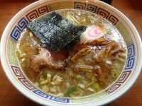 「中華そば　６５０円」@ハングリードラゴンの写真