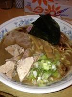 「中華そば 味玉・半チャーシュー」@くり山の写真