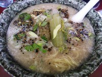 「【季節の限定】春蕾ラーメン  850円」@がんこや かるがんラーメン 千代田本店の写真