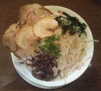 「とんこつらーめん チャーシュー もやし増し」@どとんこつ 中村商店の写真