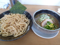 「煮干しつけ麺」@MENYA 食い味の道有楽の写真