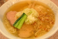 「塩ネギラーメン（しお味）（７５０円）」@ラー麺専門店 こしがやの写真