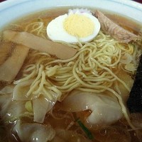「ワンタン麺（少なめ）　850円」@代田橋 大勝軒の写真
