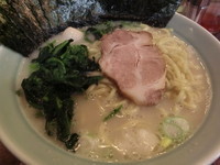 「塩ラーメン（680円）＋中盛り（100円）＋海苔（50円）」@壱六家 大森店の写真