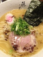 「濃厚鶏白湯ラーメン￥７５０」@麺屋 藤しろ 目黒店の写真