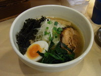 「東城P流「香」中華そば 900円」@らーめんまごころの写真