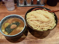 「つけ麺　（大盛４００ｇ）　７００円」@つけ麺専門店 三田製麺所 新橋店の写真