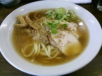 「【5月の限定】鶏そぼろそば（並盛150g）」@伝家 志木店の写真