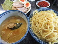 「特製つけ麺中盛り＋エビ辛み」@縁者の写真
