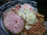 「温玉油そば」@兎に角 松戸店の写真