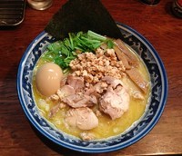 「【限定】濃厚鶏そば（大）750円＋味玉100円」@中華そば 旋の写真